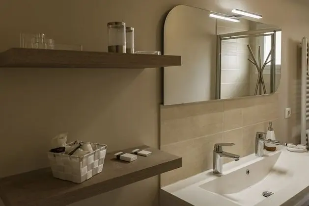 Superior Kır Evi, Banyolu/Duşlu (Agnés Sorel)