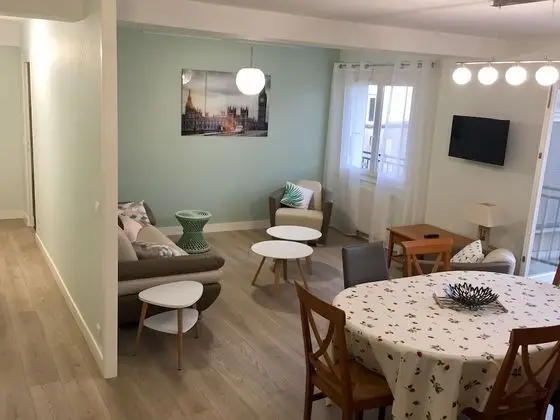 Superior Kır Evi, Banyolu/Duşlu (Agnés Sorel)