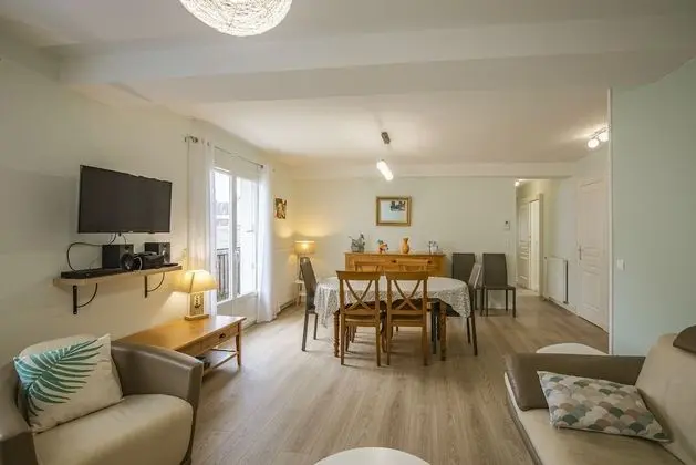 Superior Kır Evi, Banyolu/Duşlu (Agnés Sorel)