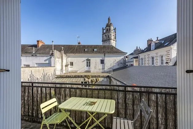 Superior Kır Evi, Banyolu/Duşlu (Agnés Sorel)