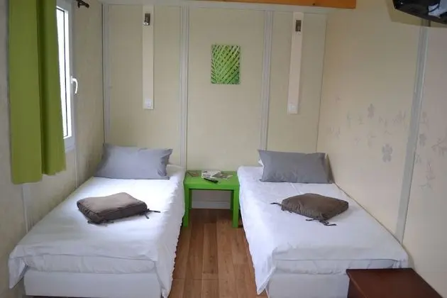 Tek Büyük veya İki Ayrı Yataklı Oda