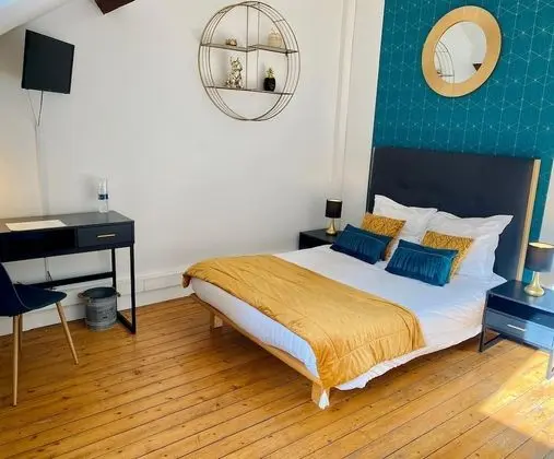 Tek Büyük Yataklı Oda