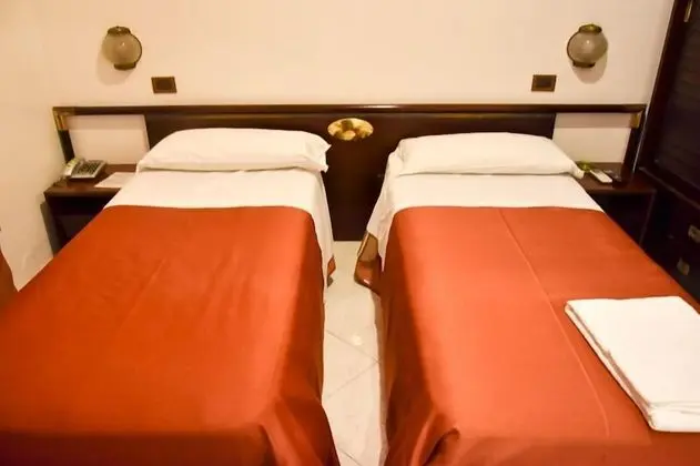Comfort Tek Büyük veya İki Ayrı Yataklı Oda, 1 Yatak Odası
