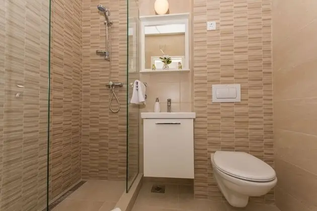 Apart Daire (Comfort 1 Bedroom Apt with Terrace)