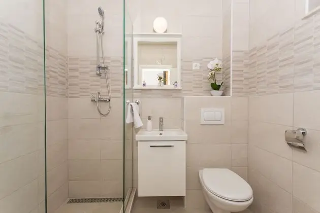 Apart Daire (Comfort 1 Bedroom Apt with Terrace)