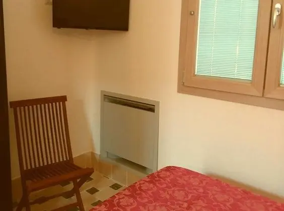 Basic Tek Büyük Yataklı Oda, 1 Büyük (Queen) Boy Yatak, Havuz Manzaralı