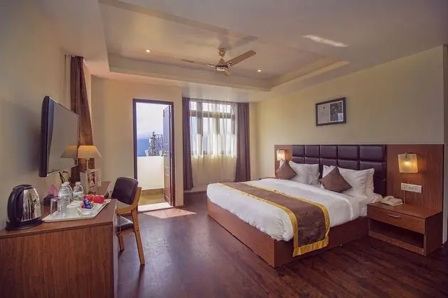 Luxury Tek Büyük Yataklı Oda, 1 En Büyük (King) Boy Yatak, Sigara İçilmez, Dağ Manzaralı