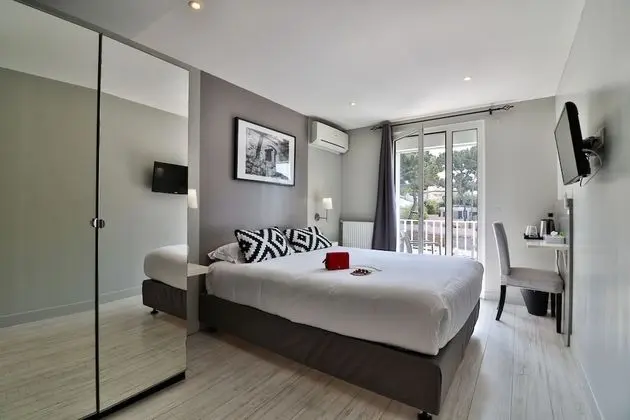 Comfort Tek Büyük Yataklı Oda, Deniz Manzaralı