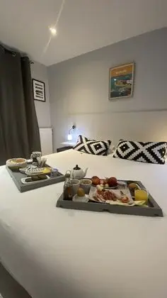 Standard Tek Büyük Yataklı Oda, Tepe Manzaralı
