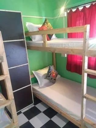 Ortak Ranzalı Oda, Karma Ranzalı Oda (4 Beds)