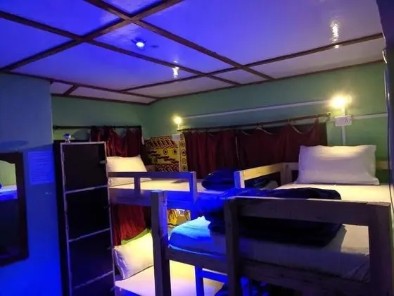 Ortak Ranzalı Oda, Karma Ranzalı Oda (4 Beds)
