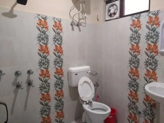 Ortak Ranzalı Oda, Karma Ranzalı Oda (6 Beds)