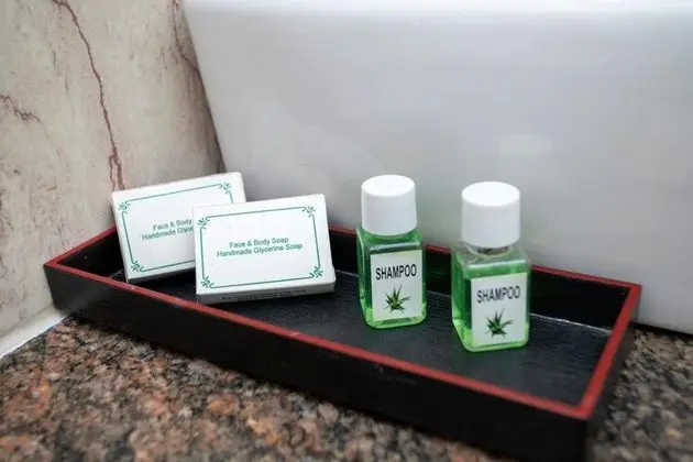 Deluxe Oda, Balkon, Havuz Manzaralı