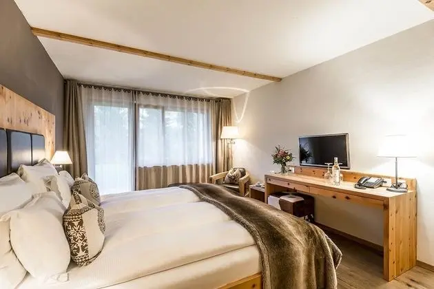 Deluxe Tek Büyük Yataklı Oda