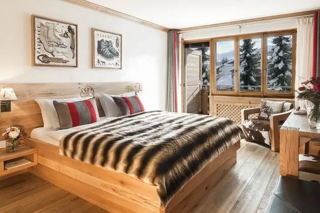 Deluxe Tek Büyük Yataklı Oda