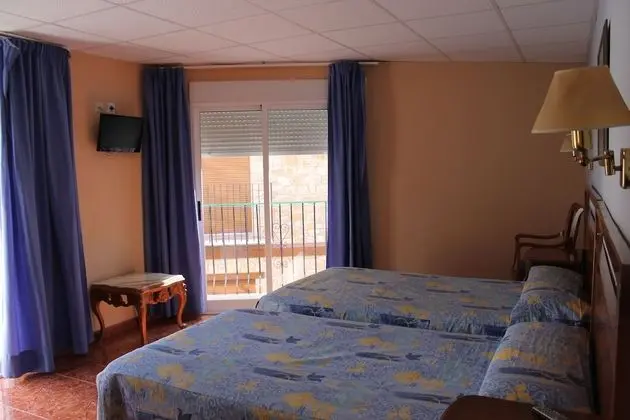 Tek Büyük veya İki Ayrı Yataklı Oda