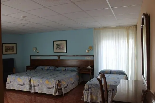 Tek Büyük veya İki Ayrı Yataklı Oda