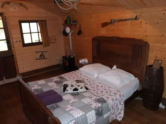 Dört Kişilik Oda, Sigara İçilmez (Cowboy)