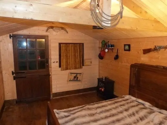 Dört Kişilik Oda, Sigara İçilmez (Cowboy)