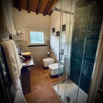 Exclusive Tek Büyük Yataklı Oda