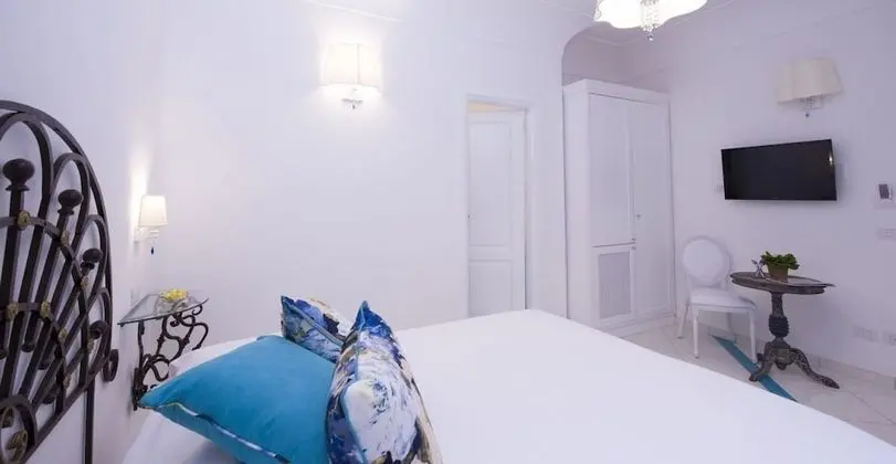 Standard Tek Büyük veya İki Ayrı Yataklı Oda