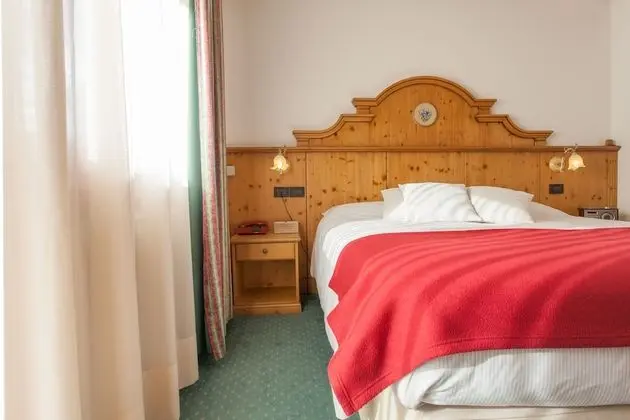 Deluxe Tek Büyük veya İki Ayrı Yataklı Oda