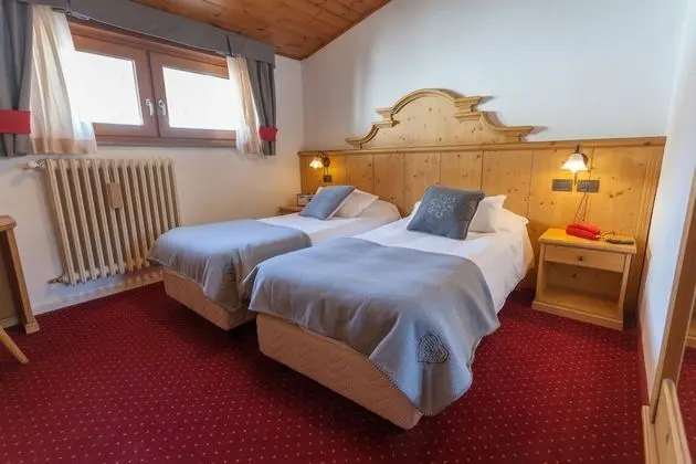 Standard Tek Büyük veya İki Ayrı Yataklı Oda