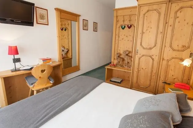 Standard Tek Büyük veya İki Ayrı Yataklı Oda