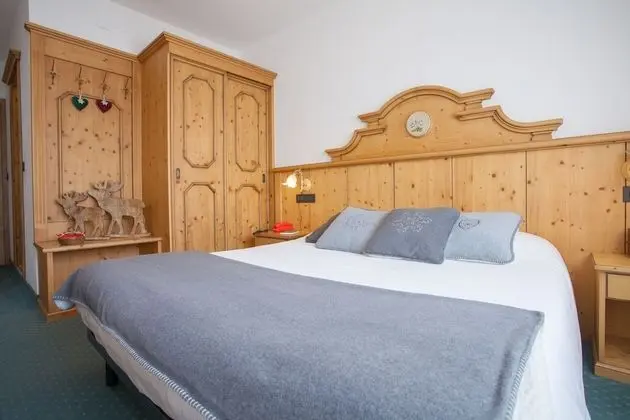 Standard Tek Büyük veya İki Ayrı Yataklı Oda