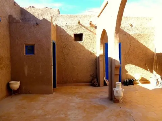 Family Oda, Özel Banyo, Avlu Manzaralı