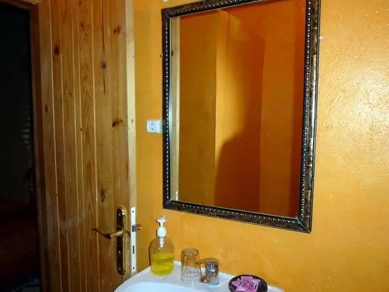 Tek Büyük veya İki Ayrı Yataklı Oda, 1 Çift Kişilik veya 2 Tek Kişilik Yatak, Özel Banyo