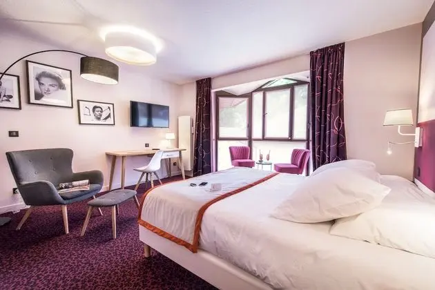 Comfort Tek Büyük Yataklı Oda