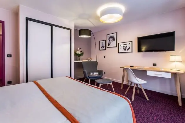 Comfort Tek Büyük Yataklı Oda