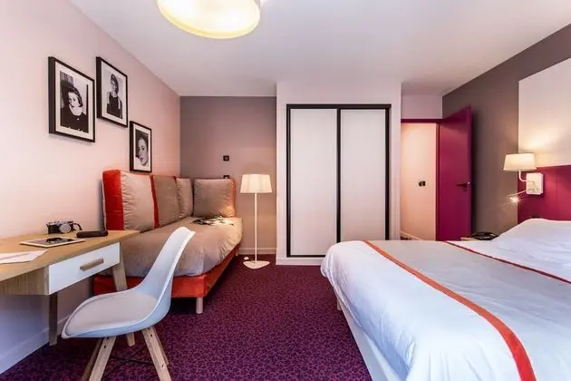 Comfort Tek Büyük Yataklı Oda
