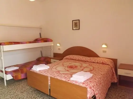 Standard Dört Kişilik Oda