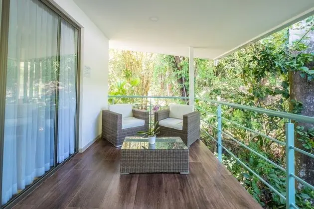 Suite, 1 Bedroom, Terrace, Garden View