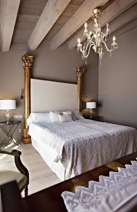 Superior Tek Büyük Yataklı Oda