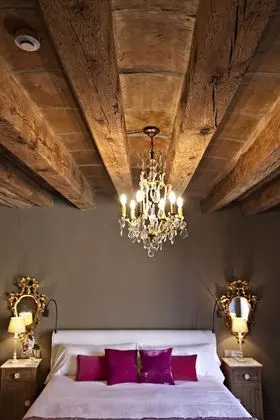 Superior Tek Büyük Yataklı Oda