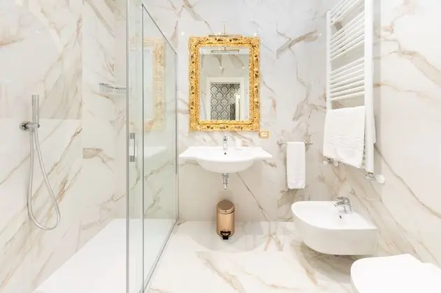 Junior Suite, Canal View