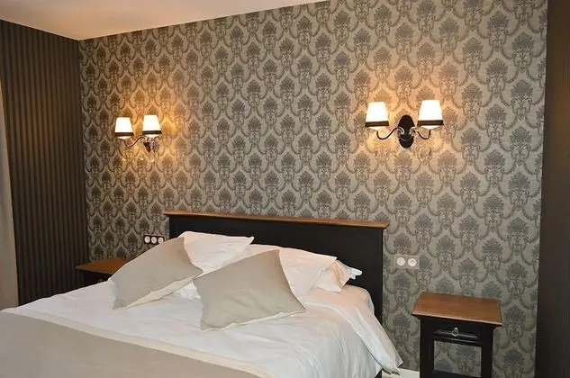 Premium Tek Büyük Yataklı Oda