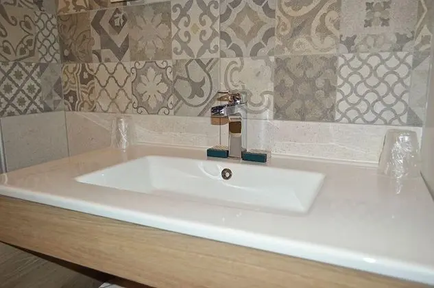 Premium Tek Büyük Yataklı Oda