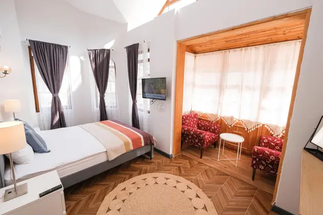 Çift Kişilik, Bahçe veya Sokak Manzaralı, 1. Kat