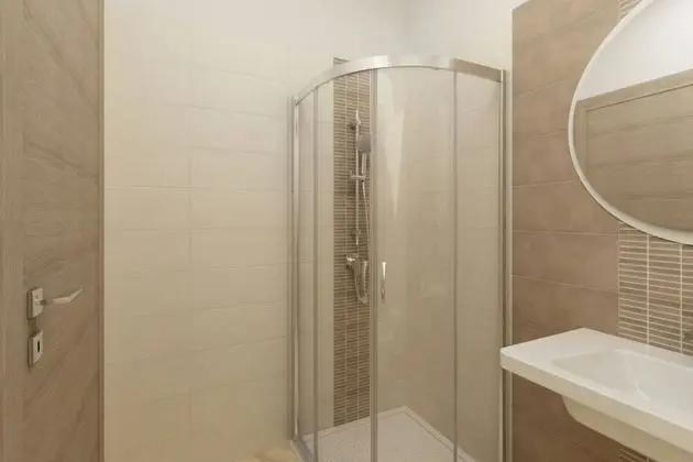 Tek Büyük Yataklı Oda, Birden Çok Yatak