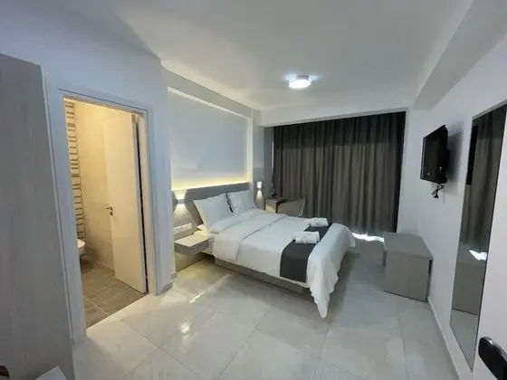 Standard Tek Büyük veya İki Ayrı Yataklı Oda, 1 Çift Kişilik veya 2 Tek Kişilik Yatak, Balkon