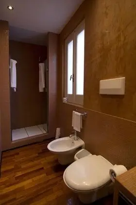 Executive Tek Büyük Yataklı Oda