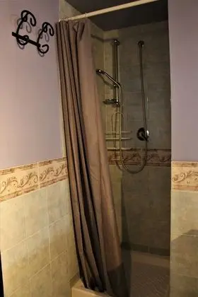 Tek Büyük Yataklı Oda, Özel Banyo (External)