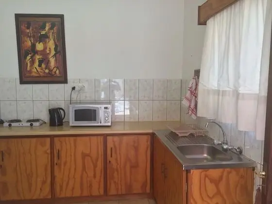 Self-catering Chalet (3)