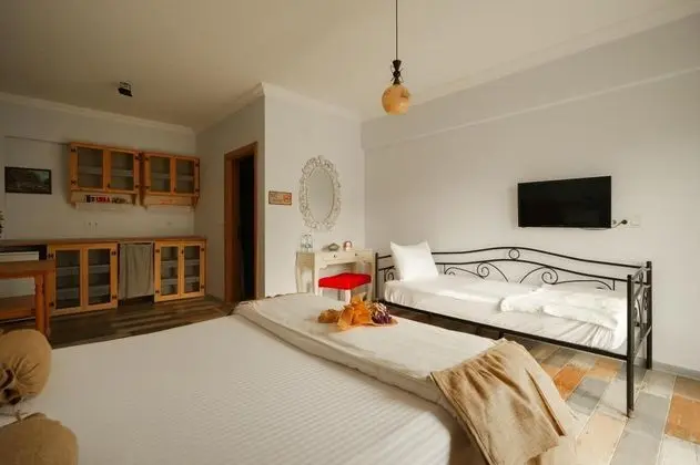 Çift Kişilik, Bahçe Manzaralı, Bahçe Katı
