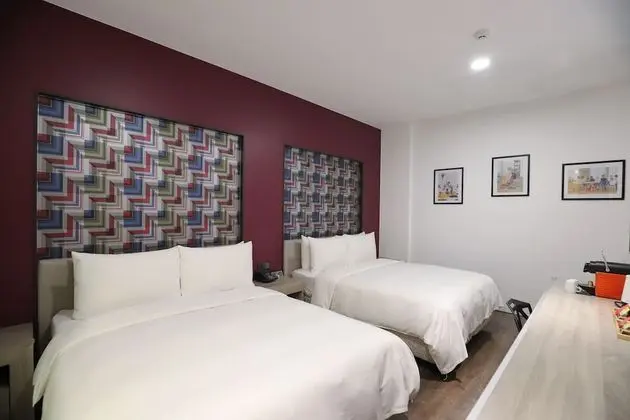 Deluxe Dört Kişilik Oda