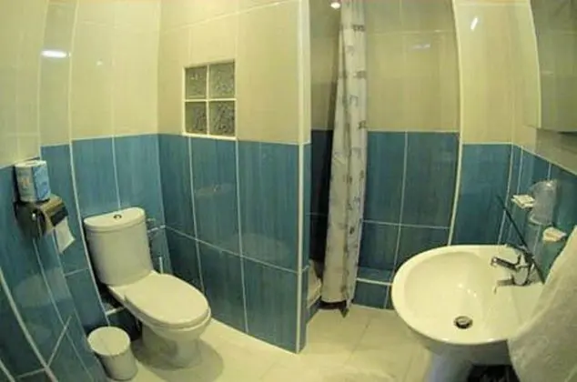 Üç Kişilik Oda